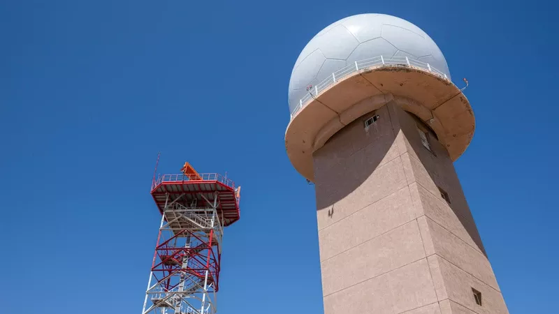 Nuevo radar primario 3D de Enaire. Foto: Enaire